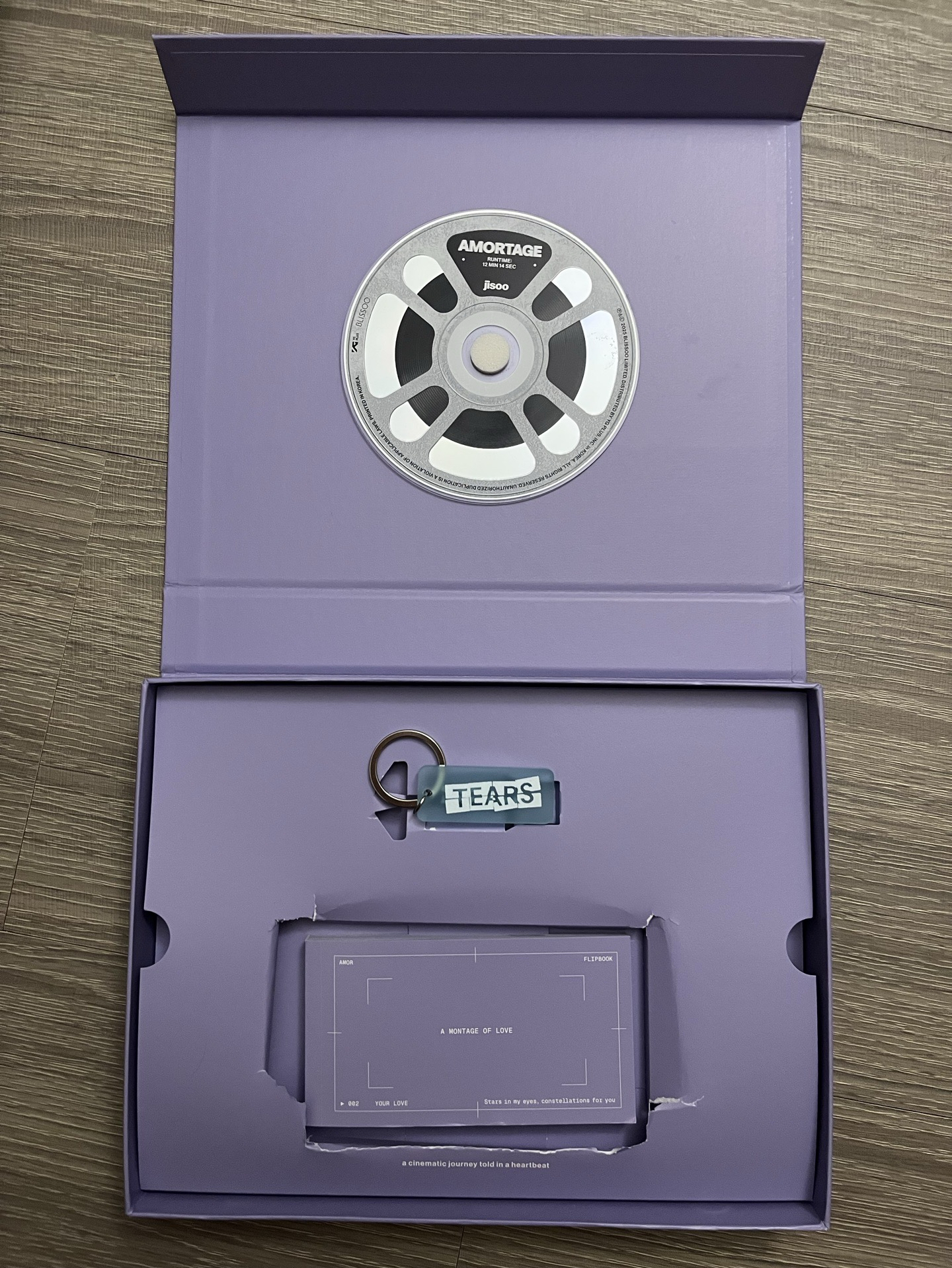 Jisoo Amortage紫版空專 含鑰匙圈