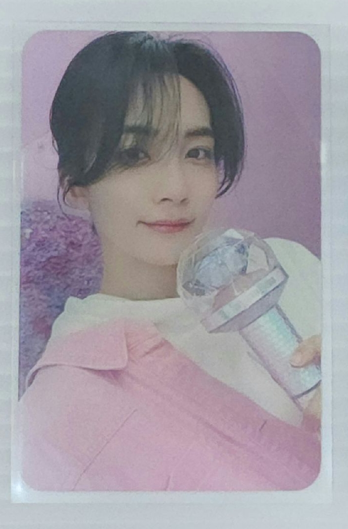 左1很細微的痕跡