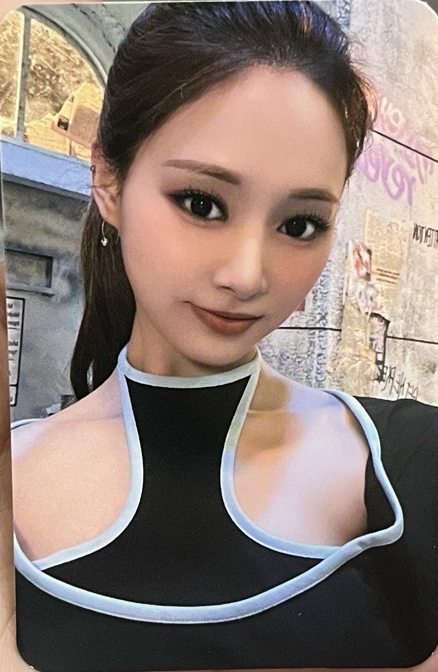 mini 12 JYP 特典卡