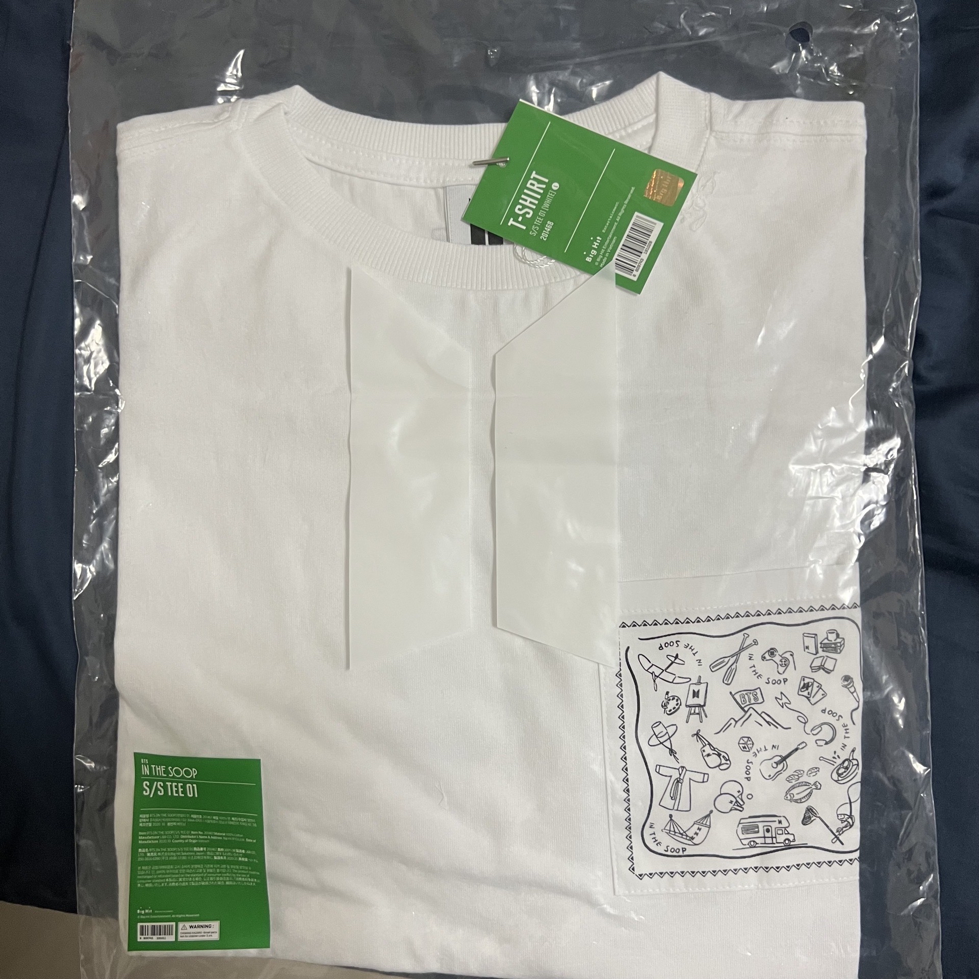 BTS 防彈少年團 in the soop 白色 Tshirt. 上衣 L