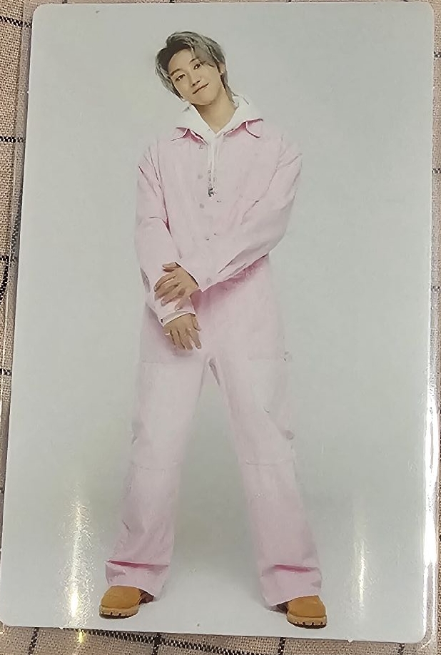 SEVENTEEN 2023克拉島卡包卡 哲俊榮圓勳八奎碩