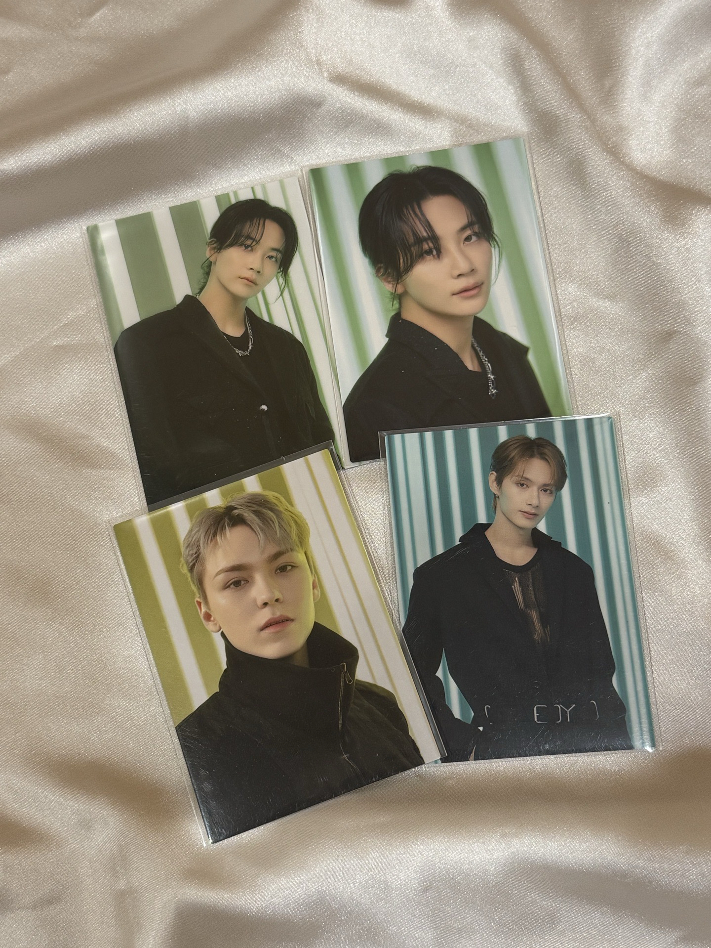 FOLLOW隨機卡🇯🇵