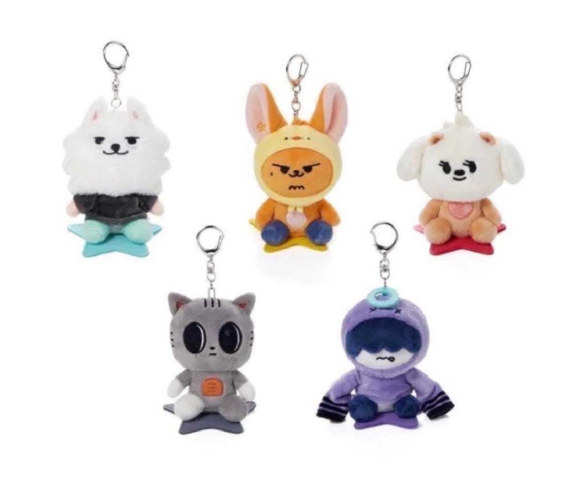 TXT角巴兔坐姿（可挑臉