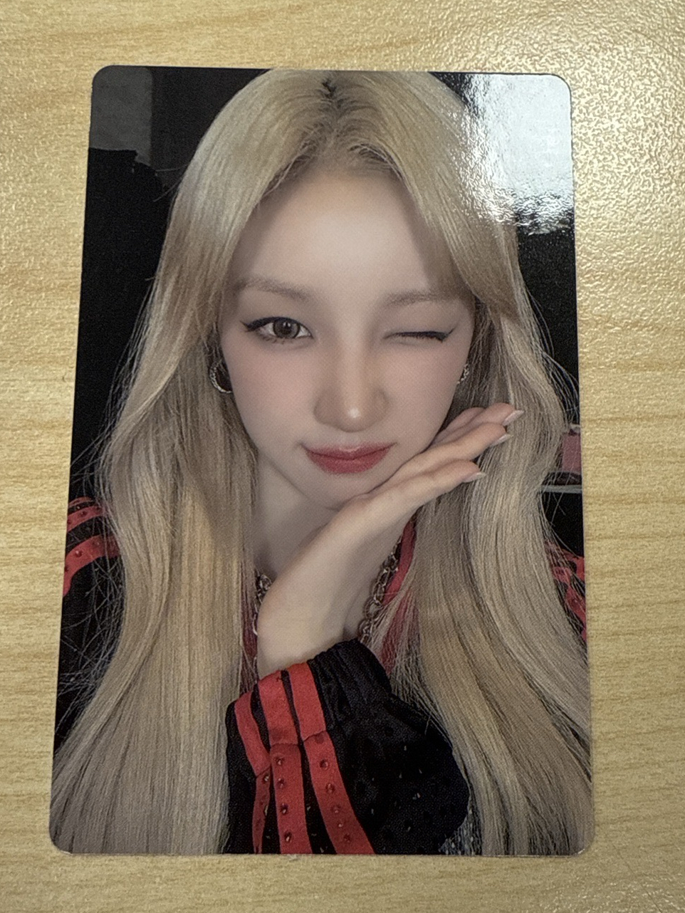 We are G版專卡 雨琦