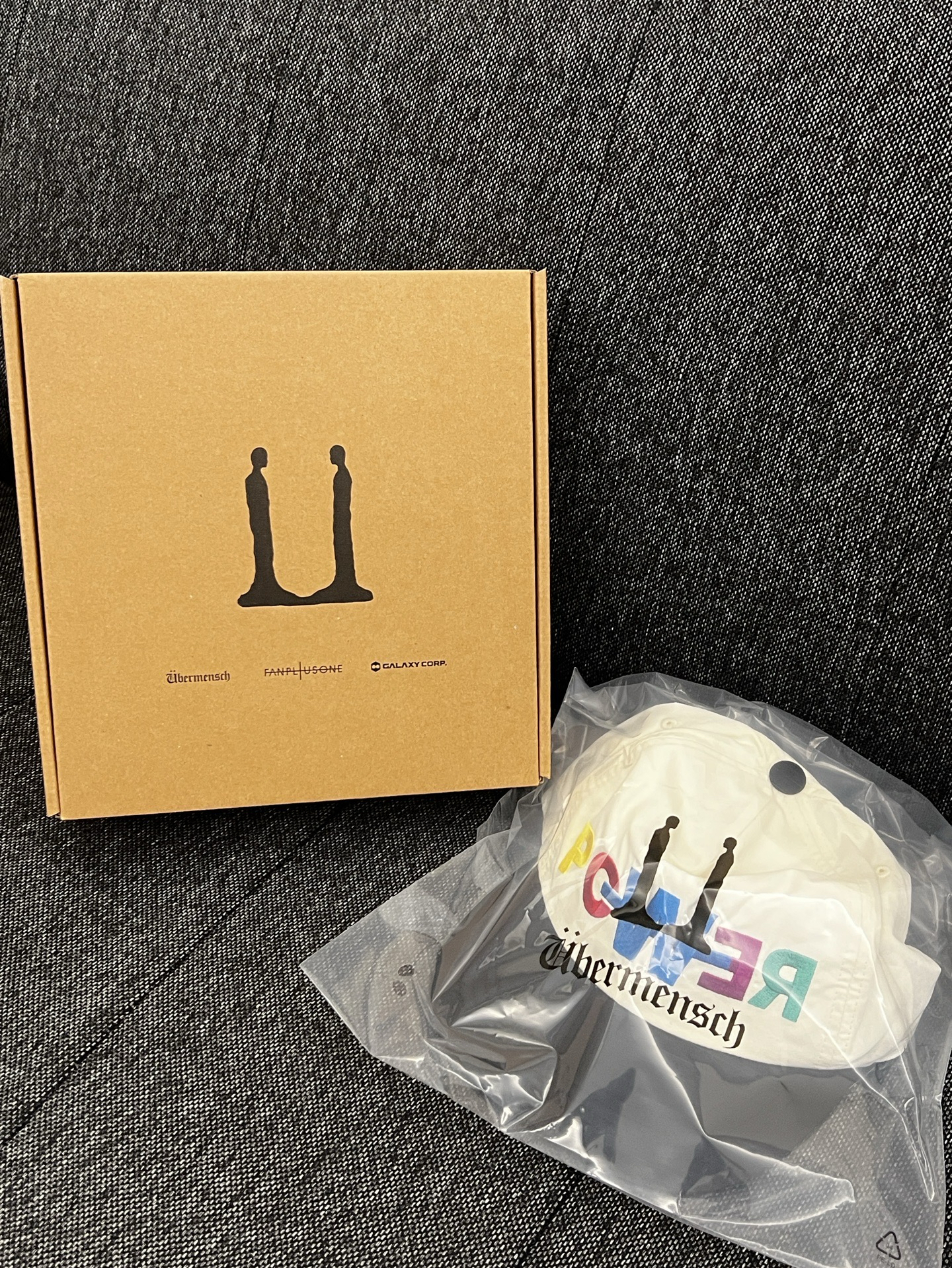 G-Dragon台北展覽4088禮包