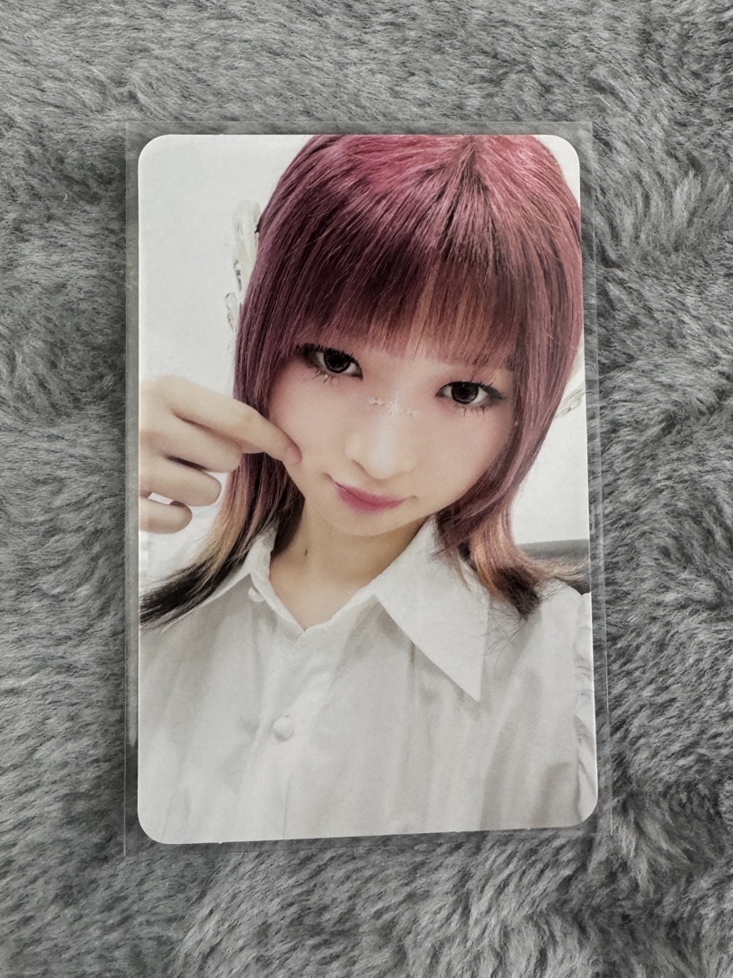 IVE SWITCH Rei 船特