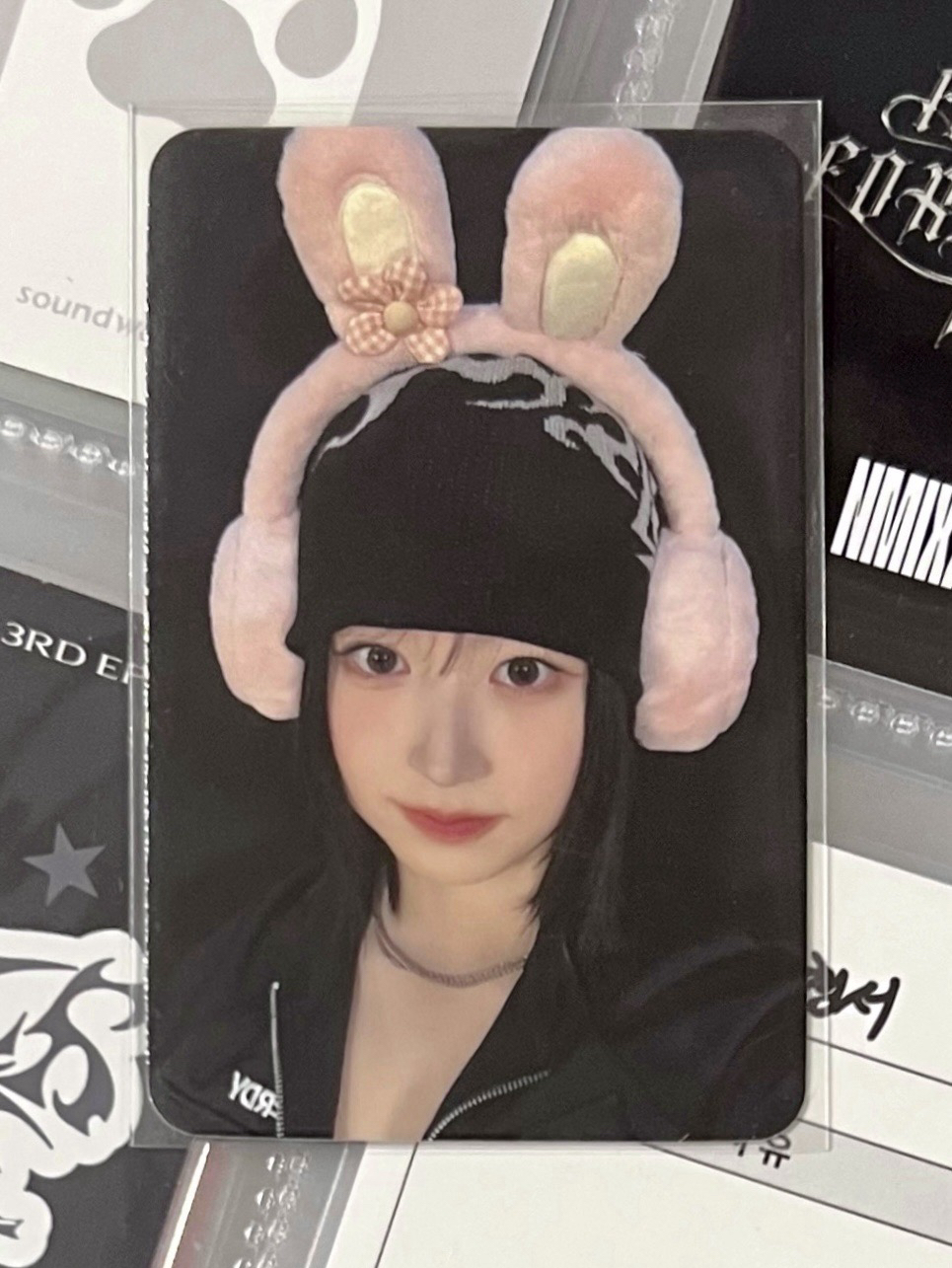 NMIXX 兔子耳罩嫄 中背