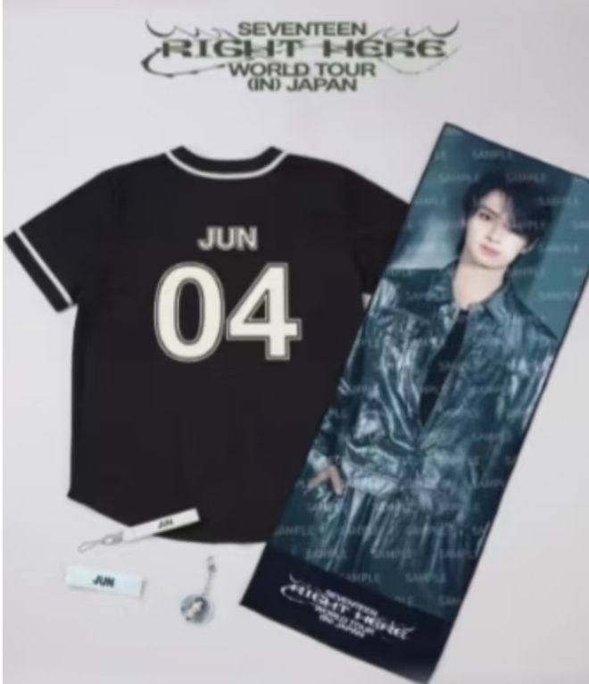 預出兩件俊日巡球衣