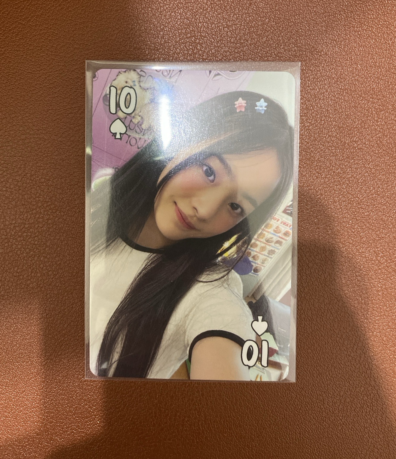 NewJeans Minji 2023年曆自拍卡