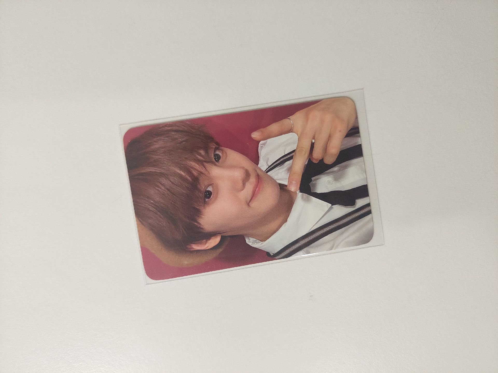 不知道擺什麼比個耶