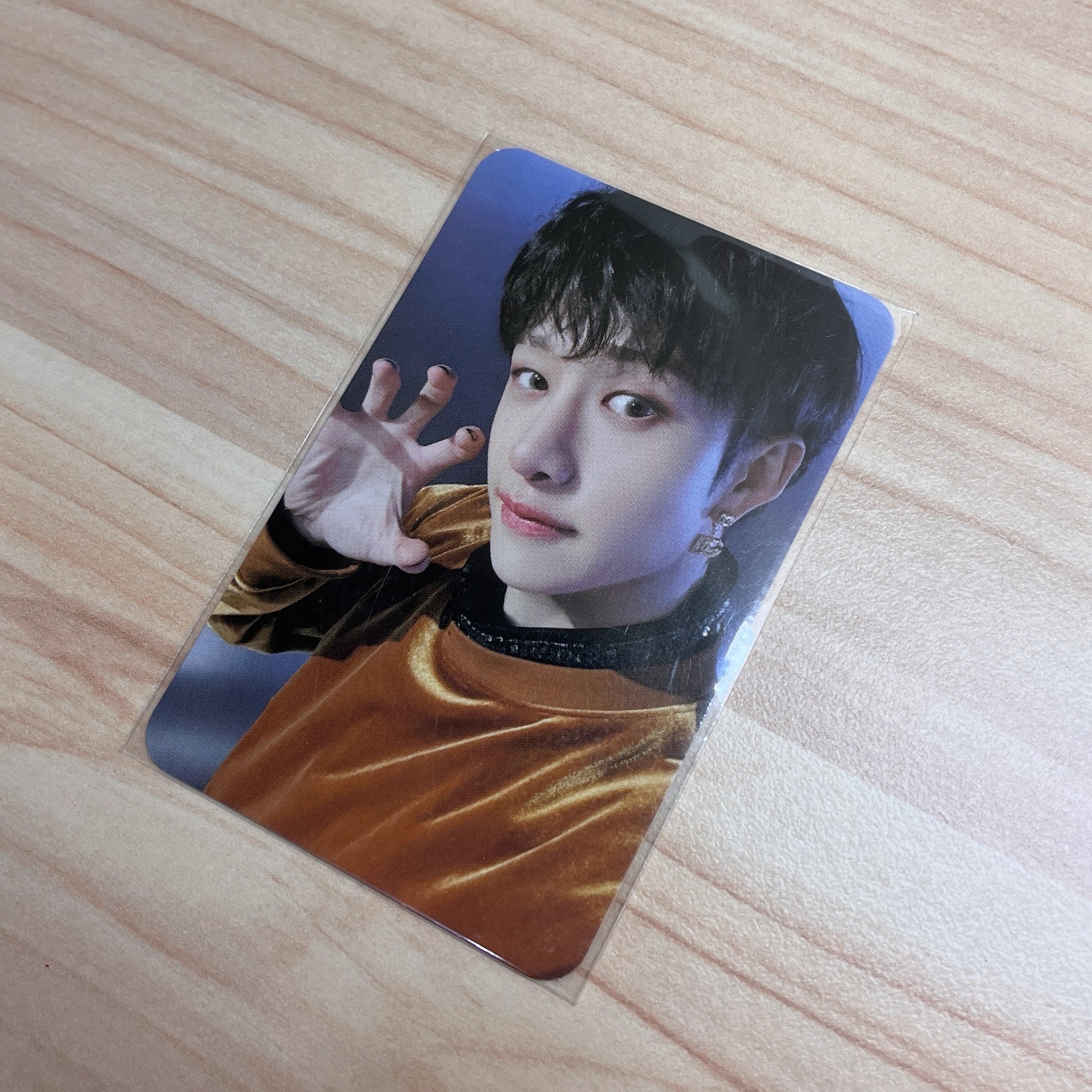 （🫧）方燦🐺 實體非常好看