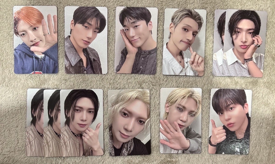 現貨 8ROOM 第二週卡包卡