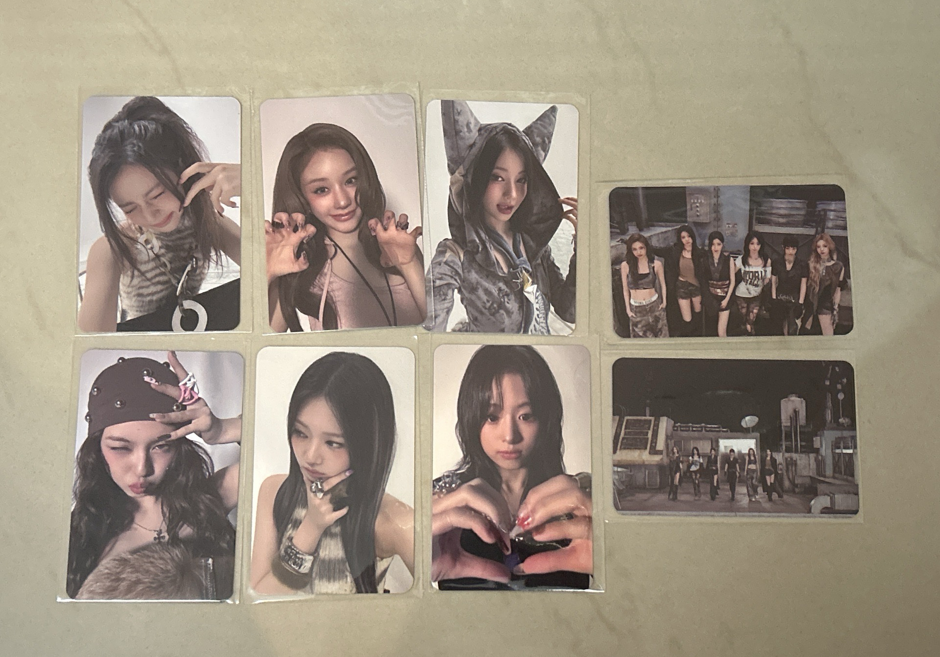 快閃成員日小卡